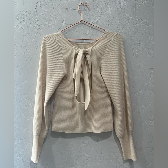 REFORMATION
Alber Open Back Cashmere Sweater Medium - Picture 4 of 6